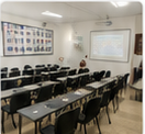 Modern teorik eğitim dersliği